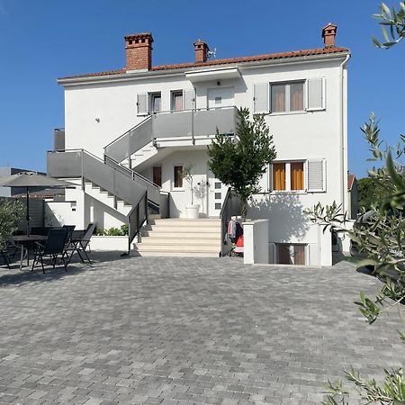 Valkane Beach Apartments PUY Eksteriør bilde