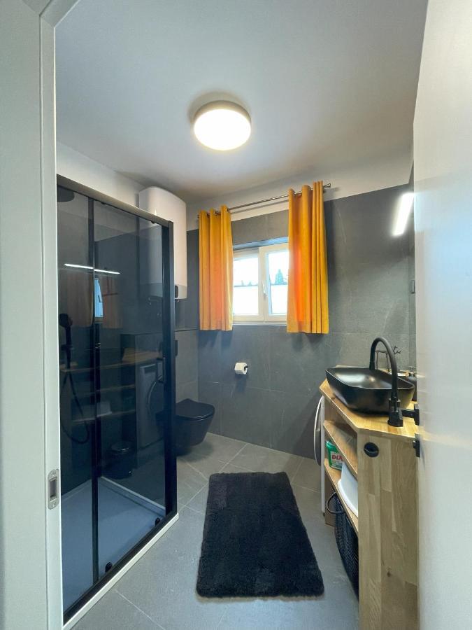Valkane Beach Apartments PUY Eksteriør bilde