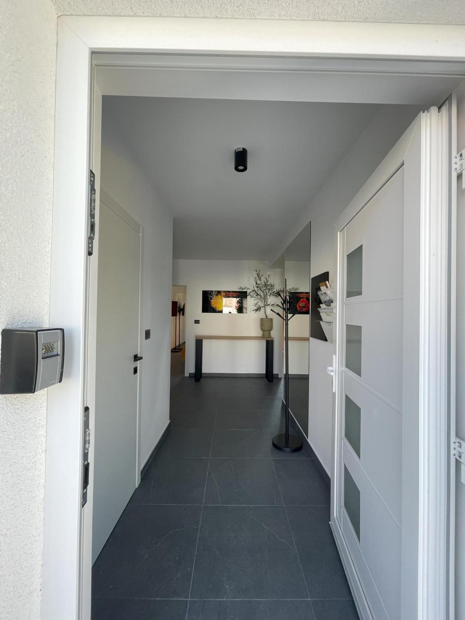 Valkane Beach Apartments PUY Eksteriør bilde